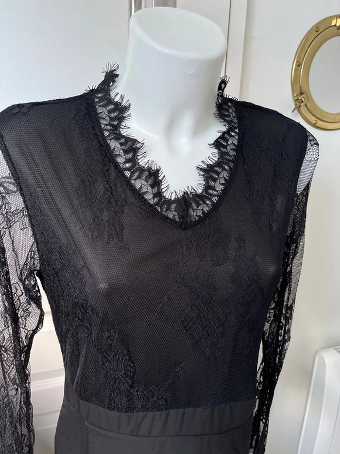 Robe dentelle noire - photo numéro 5