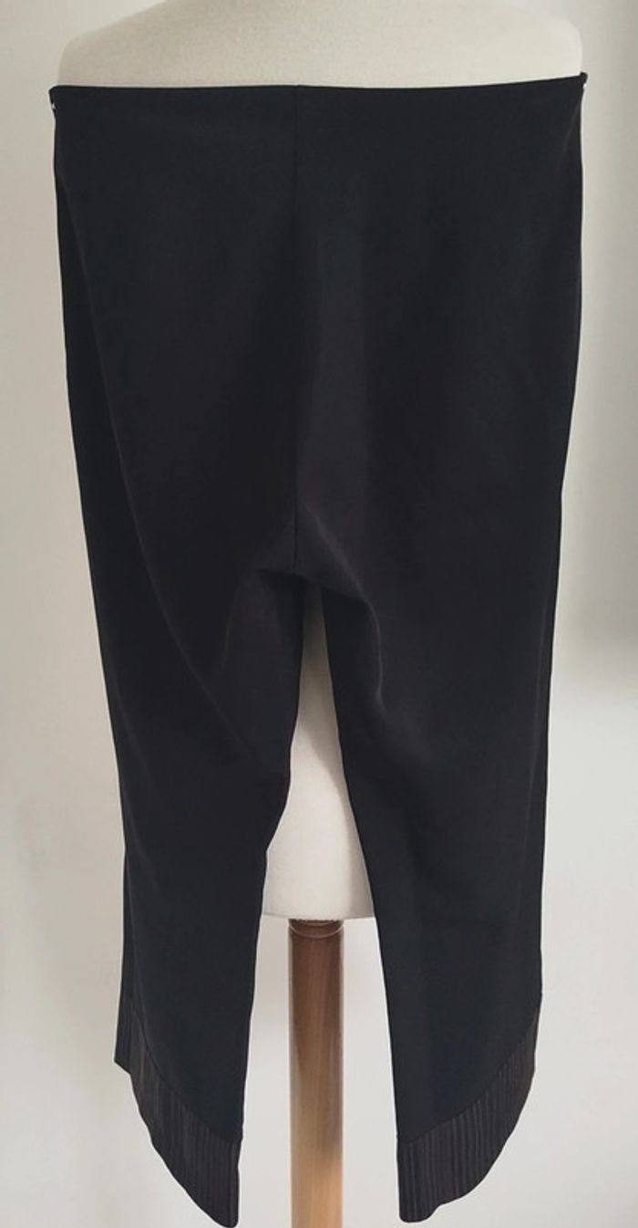 Pantalon court noir et bas à rayures Pourquoi pas taille 40 - photo numéro 3