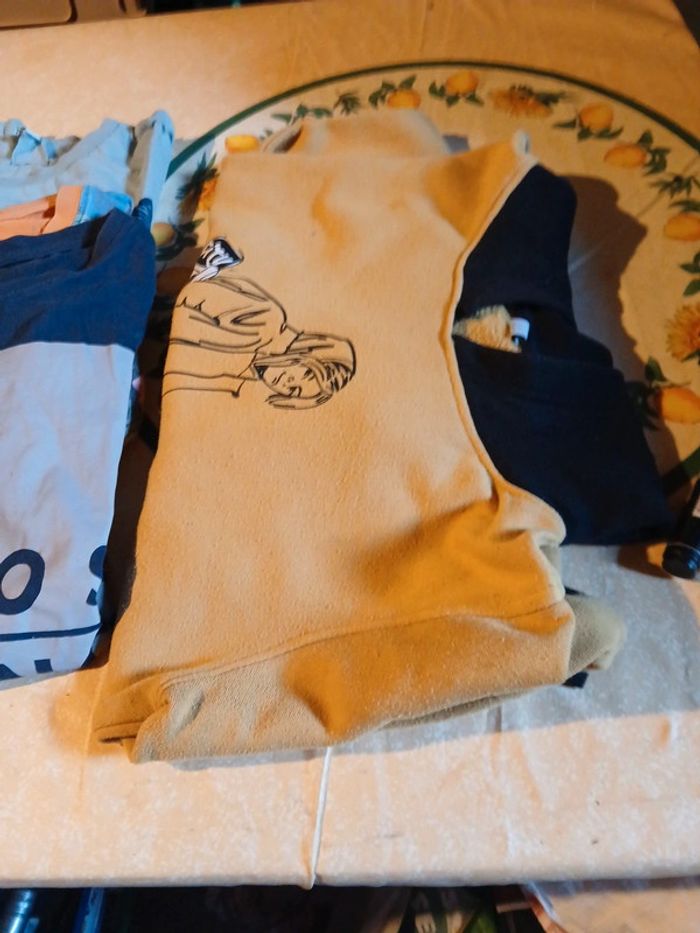 Lot vêtements garçon 12ans - photo numéro 3