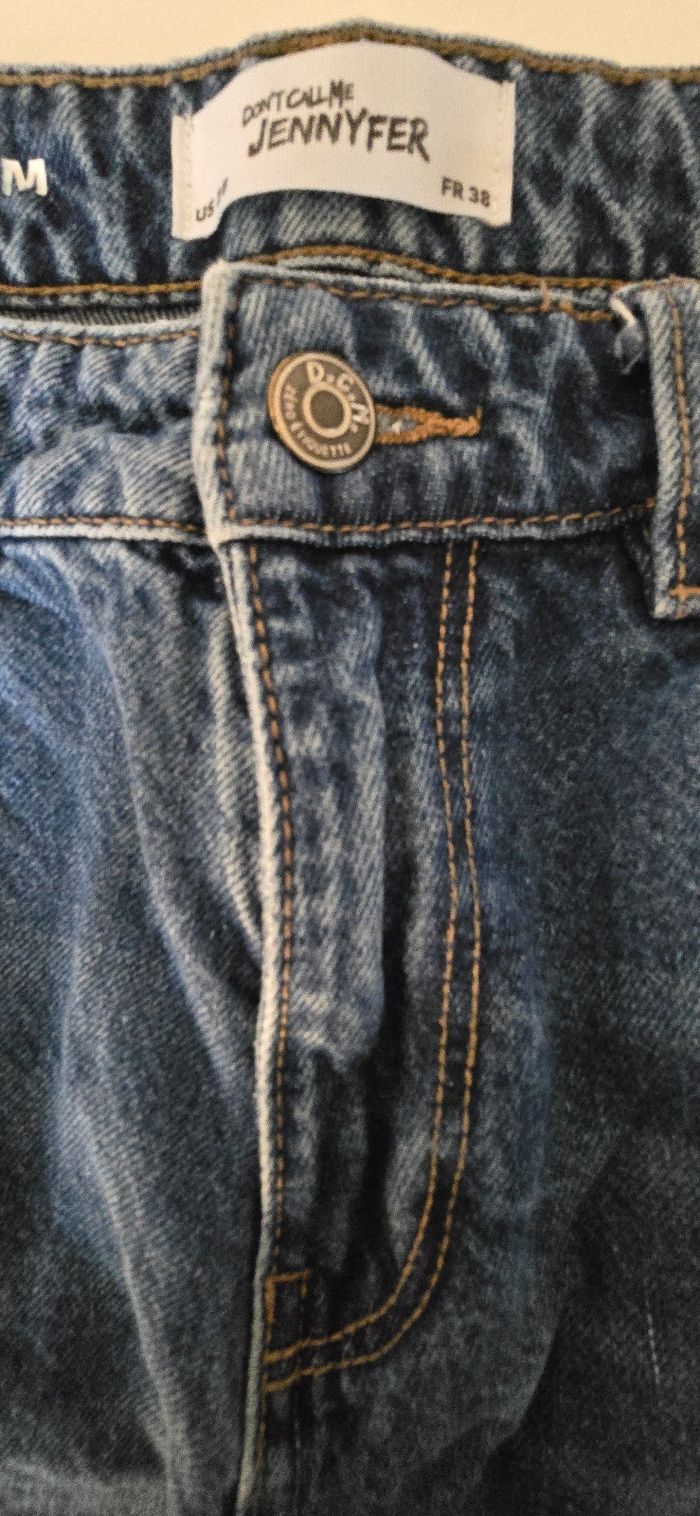 Jeans Jennyfer neuves taille 38 - photo numéro 10