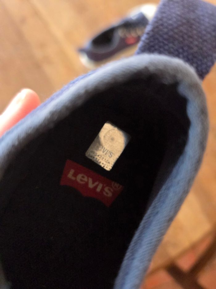 Baskets levis taille 29 - photo numéro 4