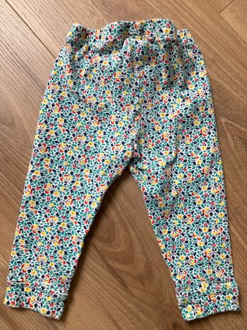 Legging fleuri taille 12 mois 