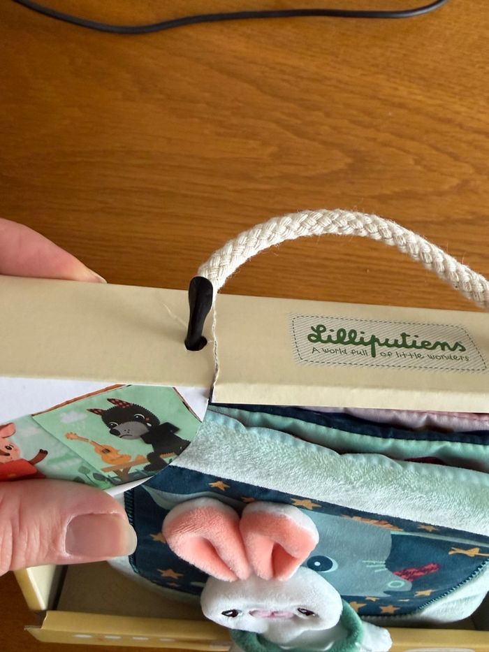 Livre activité - photo numéro 2