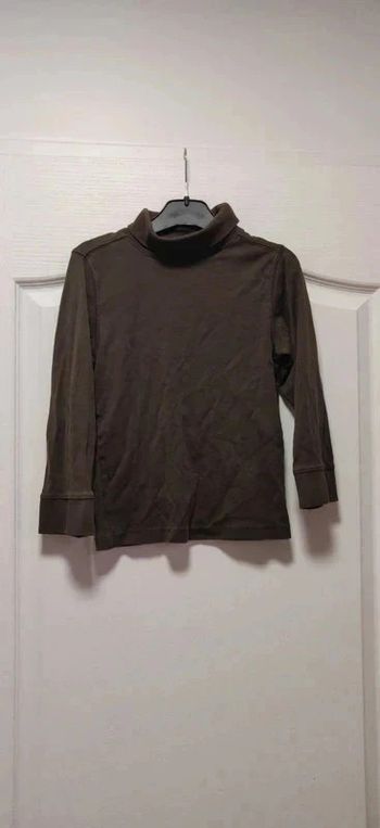 Sous-pull marron Kiabi nky 8 ans