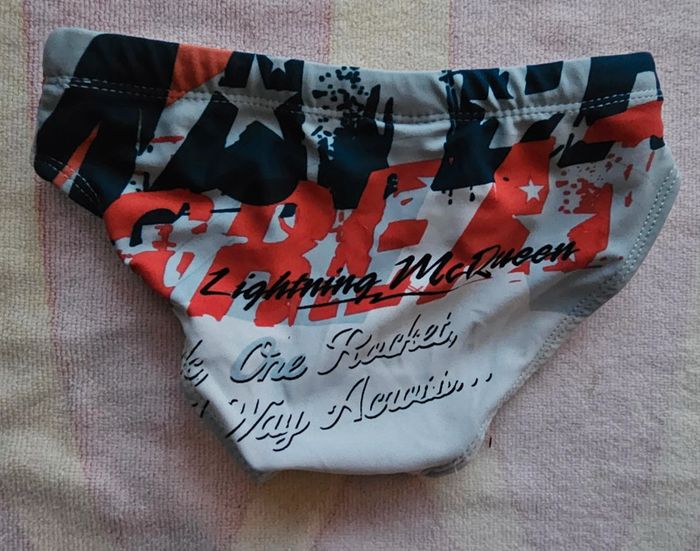 Maillot  de bain cars 6 ans - photo numéro 3