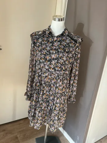 Cherry Paris robe voilée, imprimée, fleur florale taille 3/40