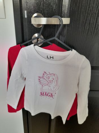 Lot T-shirts fille 4ans