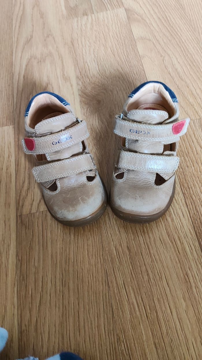 Chaussures été Geox taille 23