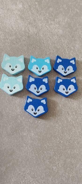 Lot de perles en bois renard bleu x7