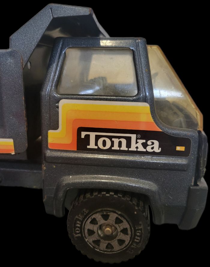 Camion en tôle, année 80s Tonka - photo numéro 3