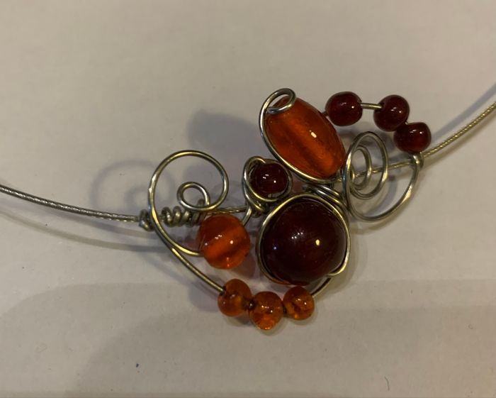 Collier et boucles d’oreilles