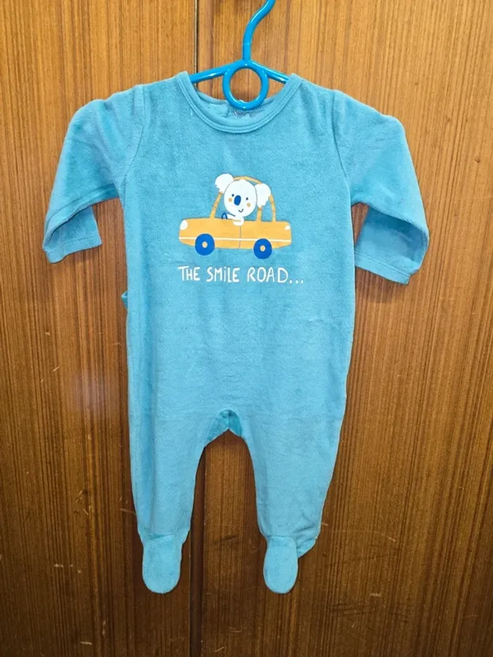 Pyjama bébé bleu – motif voiture "The Smile Road"