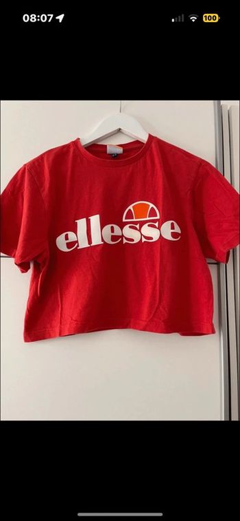 T-shirt crop top Ellesse taille 36