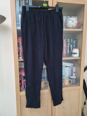 Pantalon fluide en viscose Taille 42