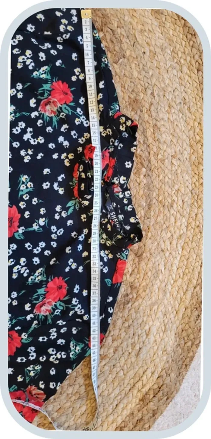 Blouse motif floral à manches longues - Shein - Noir - Femme - Très bon état - photo numéro 5