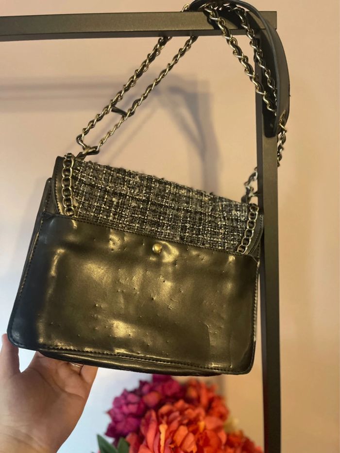 Sac noir avec effet tissé - photo numéro 2