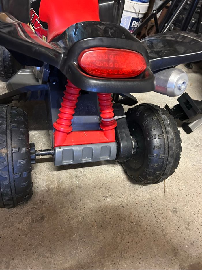 Quad électrique - photo numéro 4
