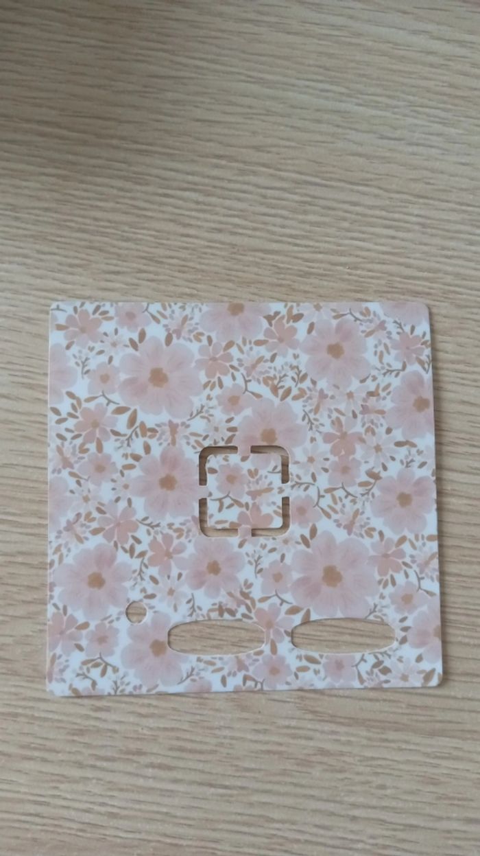Protection tounies box