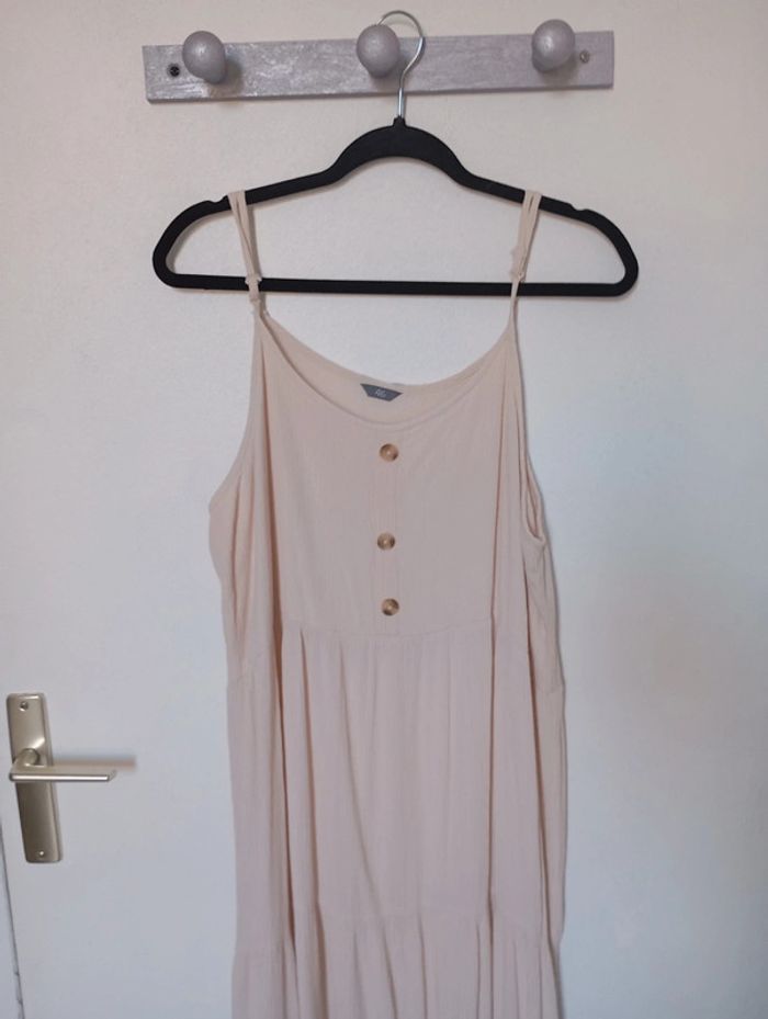 Robe beige T46 - photo numéro 4