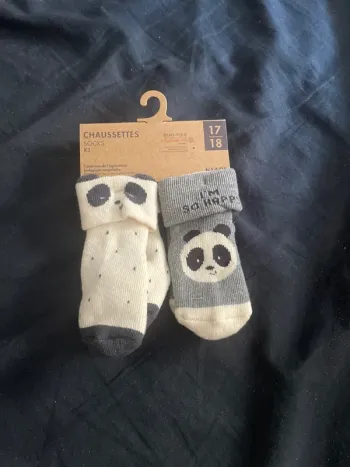 Chaussettes neuves