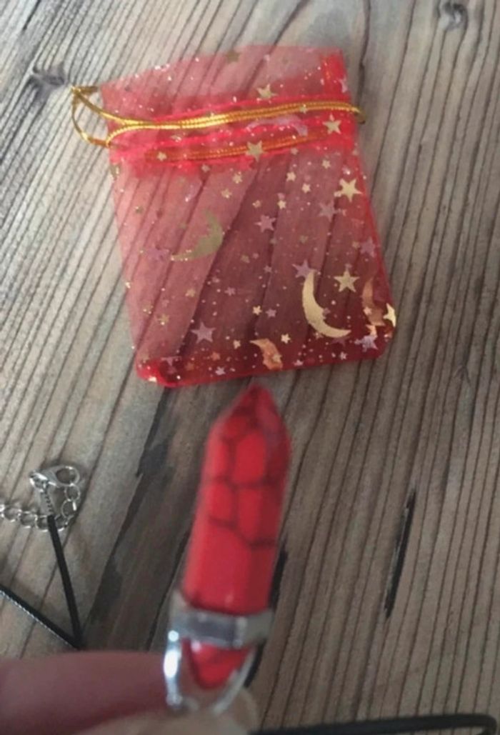 Jolie collier / pendentif en quartz hexagonal cordon en cuir - photo numéro 4