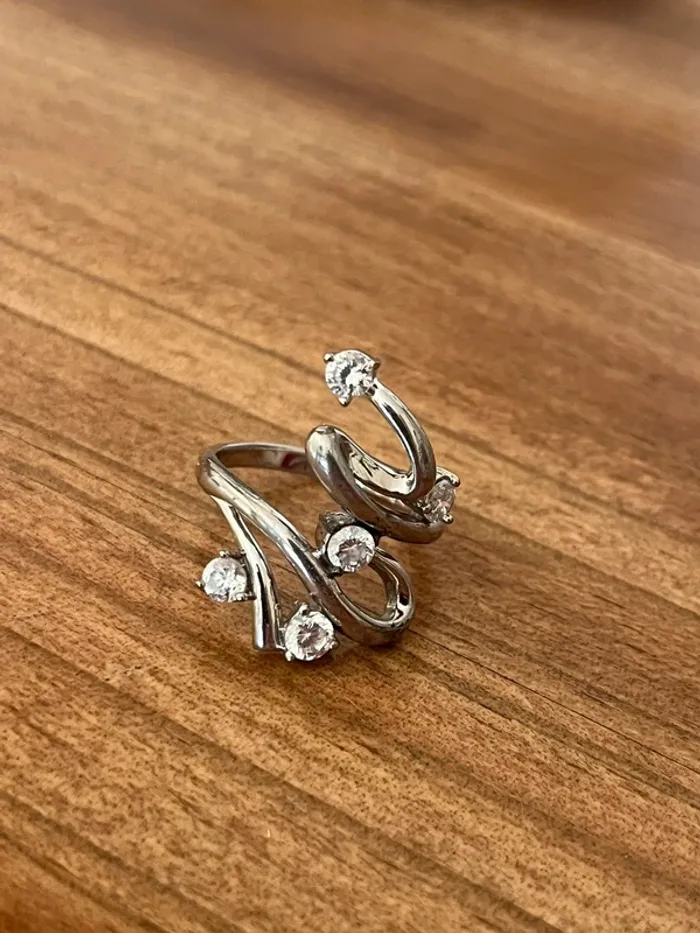 Bague en argent et oxydes de zirconium - photo numéro 5