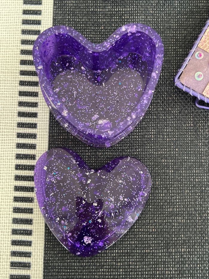 Boîte à bijoux en forme de cœur 💜 plus accessoires - photo numéro 4