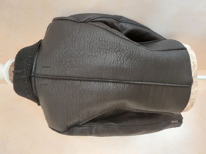 Blouson Camaïeu noir imitation cuir fourré taille 38 - photo numéro 5