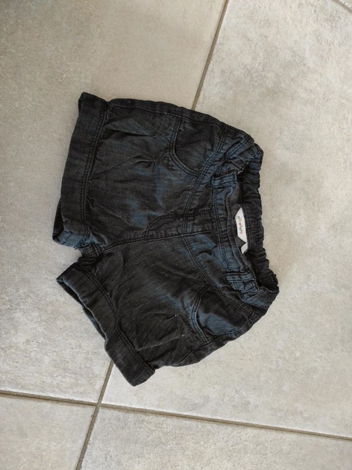 Short en jean kid kanai 5 ans
