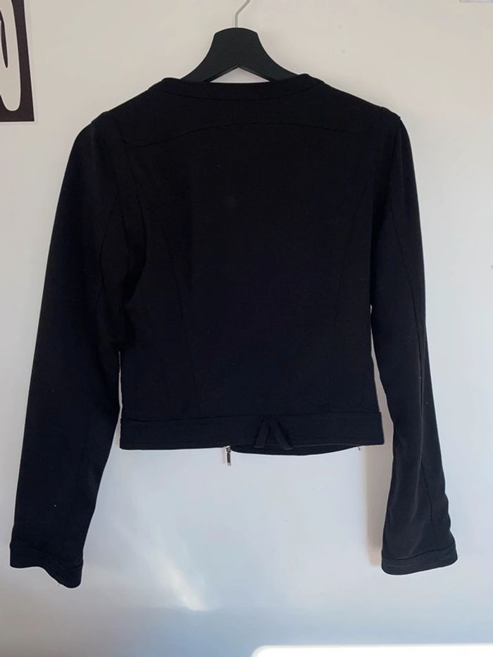 Veste noire - photo numéro 4