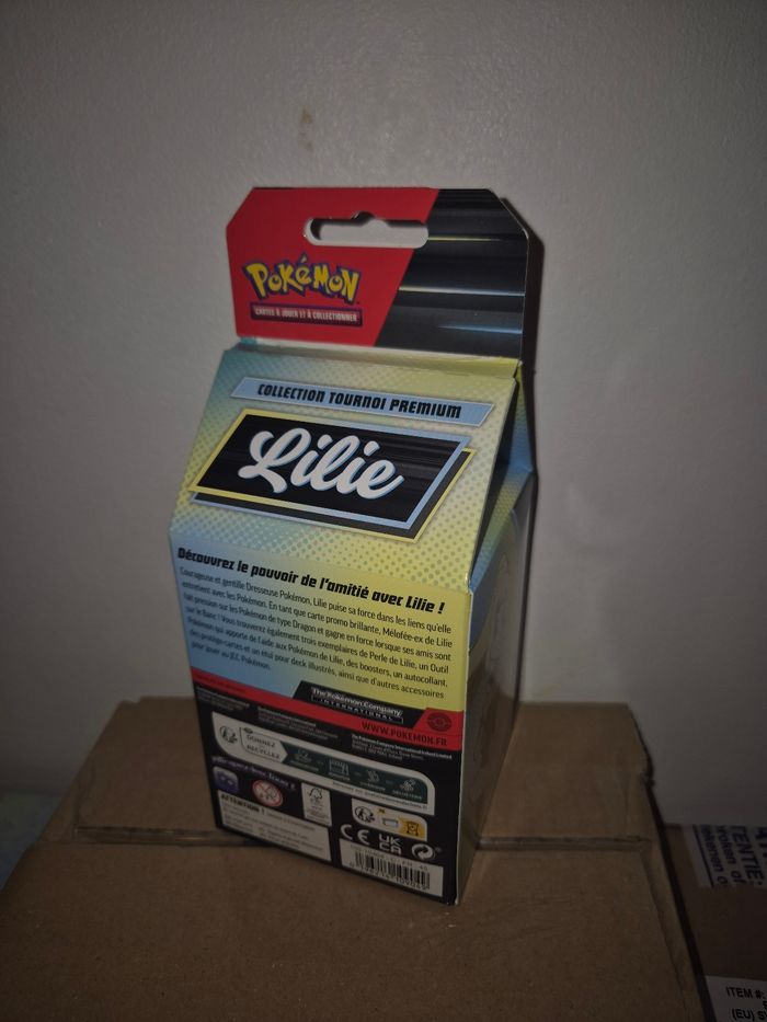 Coffret Pokémon Lillie Brique De Lait FR - photo numéro 3