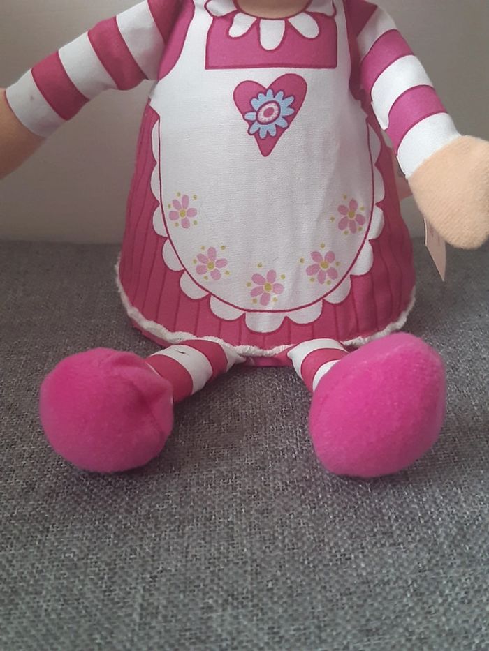 Peluche / doudou / Poupée : Little miss muffin framboise - photo numéro 5