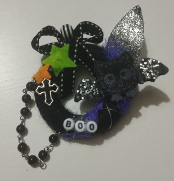 Couronne miniature d'halloween pour maison de poupée