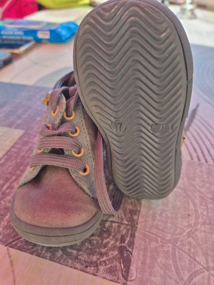 Chaussure bébé - photo numéro 2