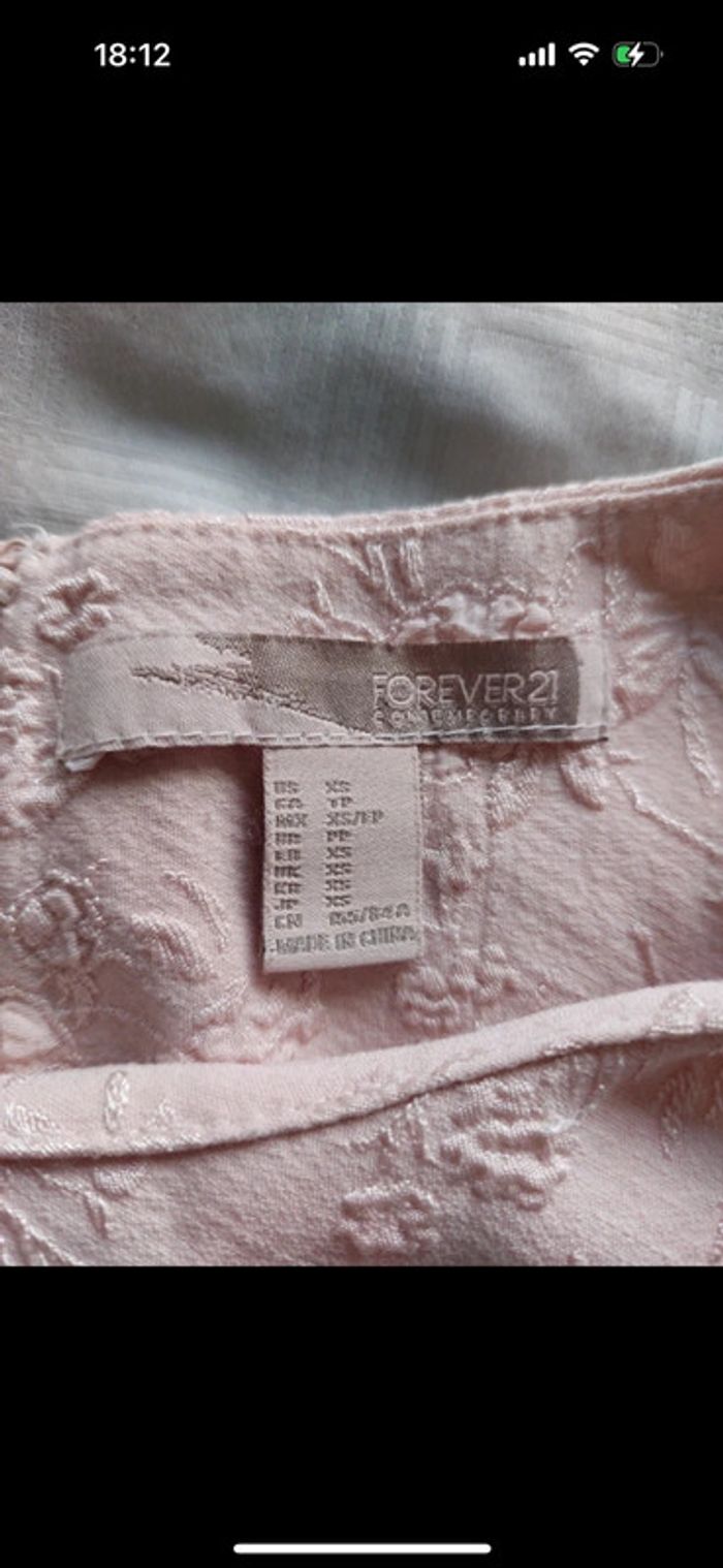 Haut Forever 21 taille XS - photo numéro 3