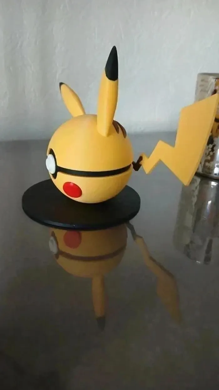 Pokeball Pikachu - photo numéro 4