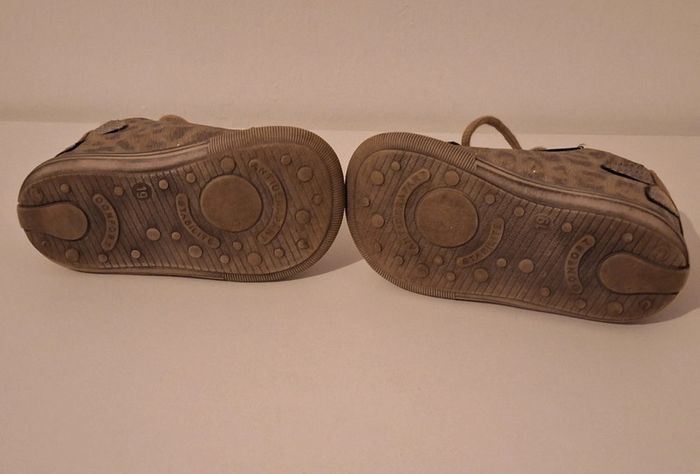 Chaussures bébé 19 - photo numéro 4