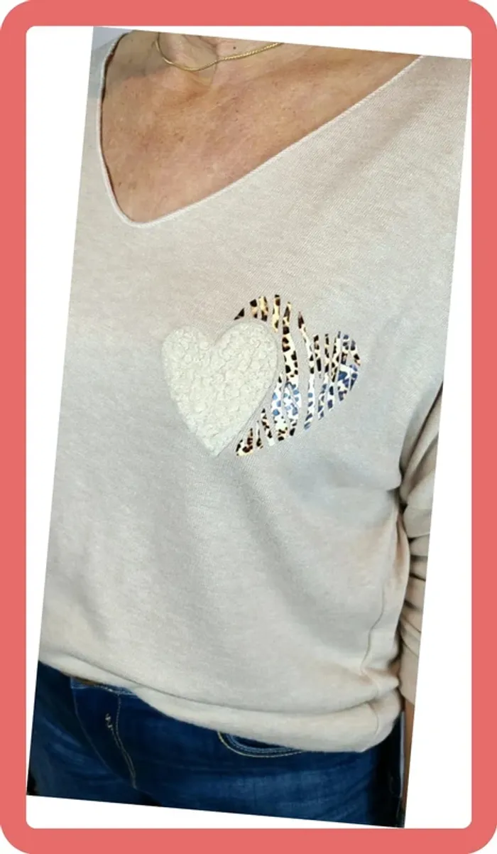 Top imprimé coeur, Taille Unique, Gris ou beige, Neuf avec étiquette - photo numéro 4