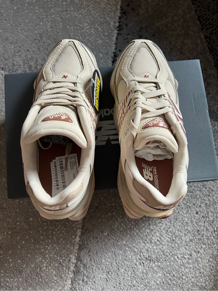 New Balance 9060 bonne beige wine - photo numéro 5