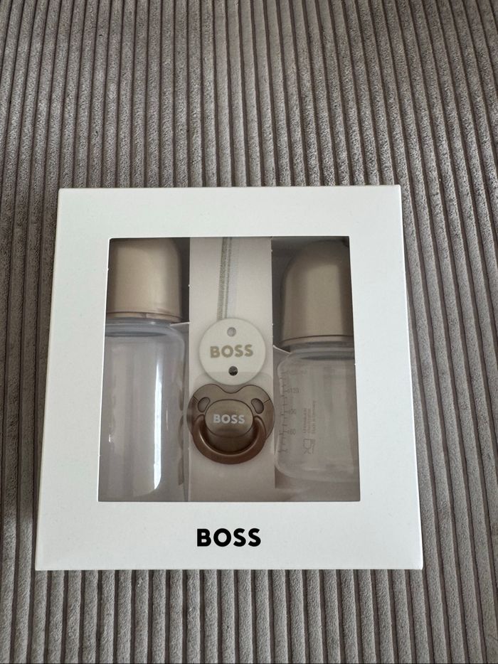 Coffret biberon tetine boss