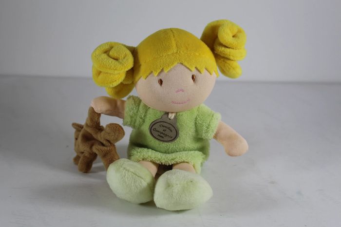Doudou et Compagnie Paris Les demoiselles Pomme Verte
