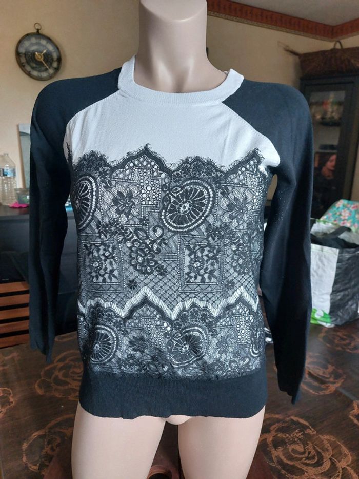 Pull dentelle