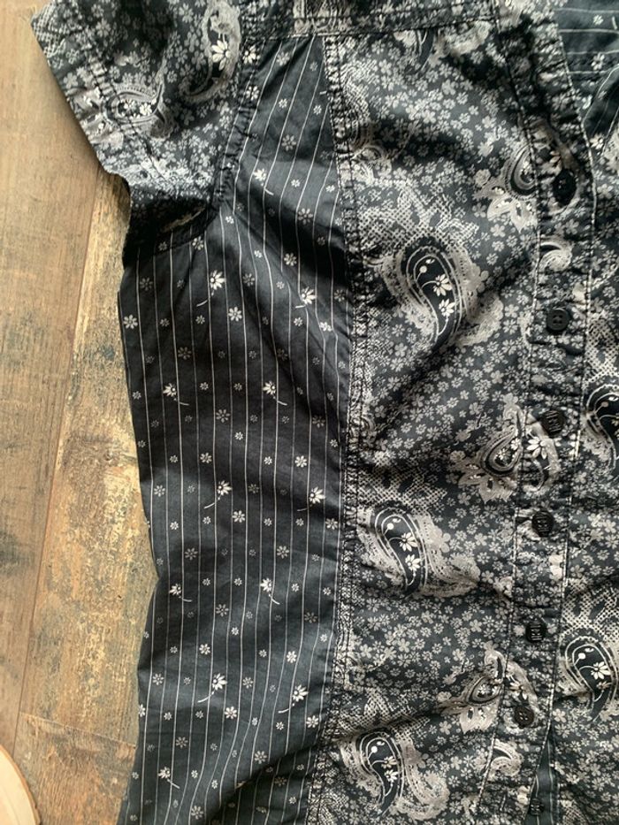 Chemise manches courtes fleuries - photo numéro 4