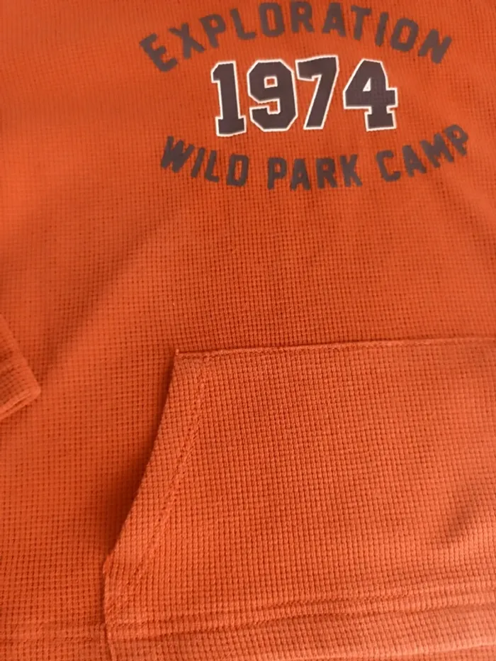 Sweatshirt 5 ans couleur orange brique. - photo numéro 2