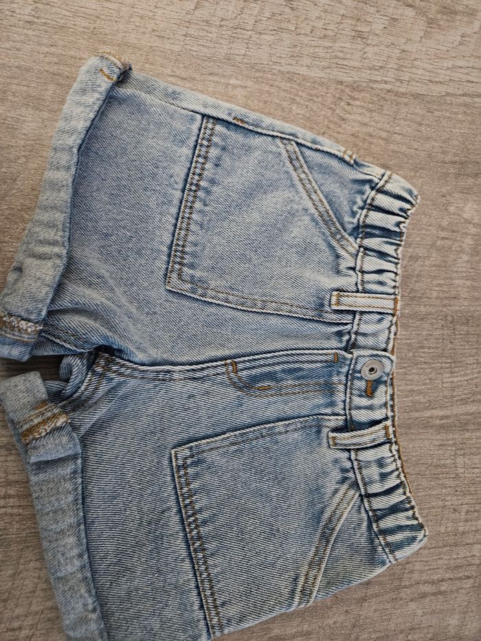Short jean