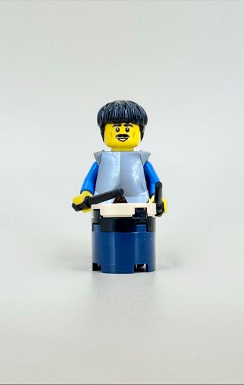 Lego Figurines Castle : Soldat musicien Lion Knight, avec tambour et baguettes - NEUF