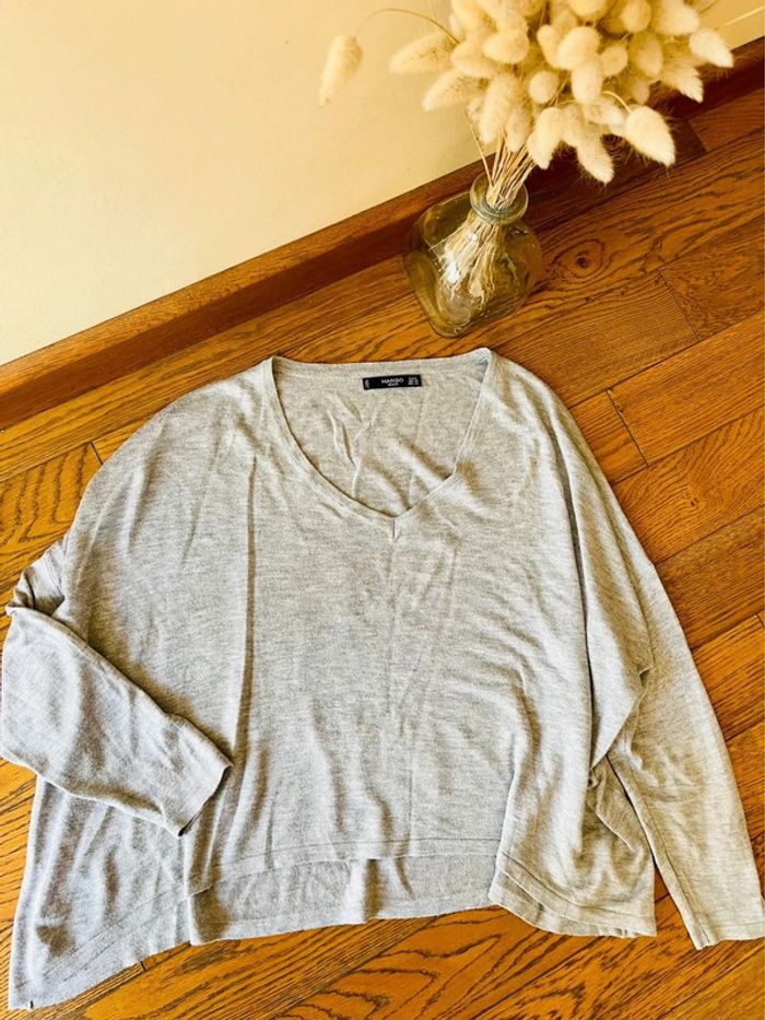 Sublime pull gris mango taille XS décolleté en V - photo numéro 4