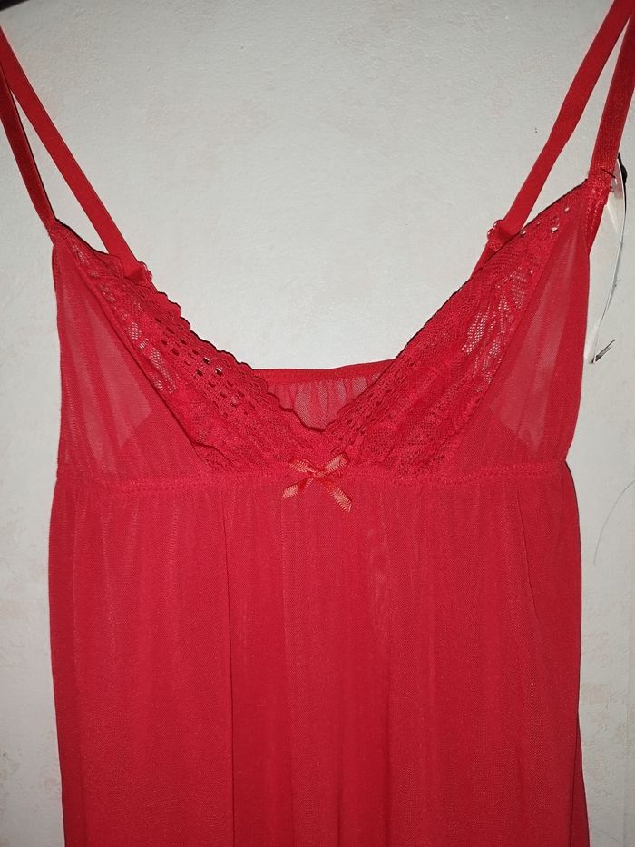 Nuisette rouge - photo numéro 2