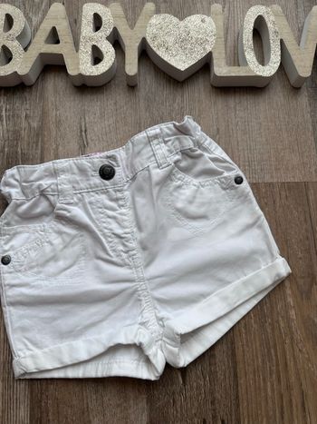 - Short Tex  - 6 mois - Très bon état