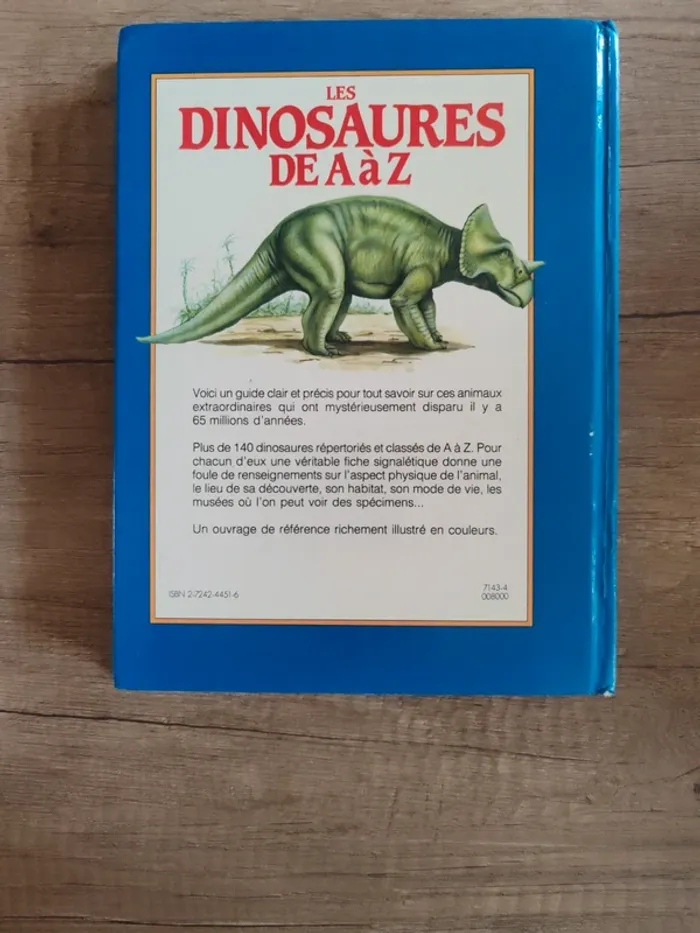 Livre pour enfant "les dinosaures de A à Z" - photo numéro 2